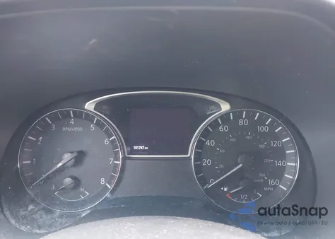 2020 Nissan Pathfinder Sv 4Wd z USA, uszkodzony, nr VIN 5N1DR2BMXLC611820